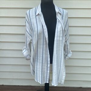 Striped Bouton down shirt